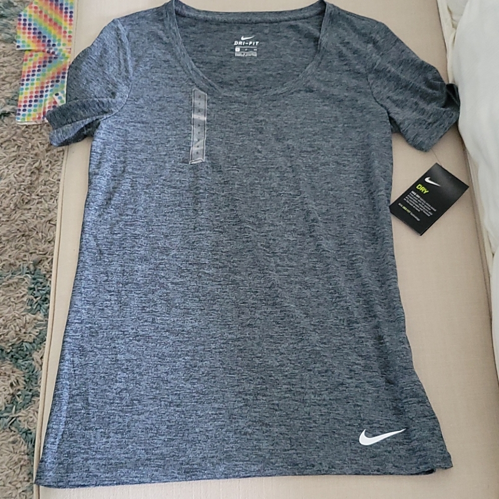 Nike tshirt